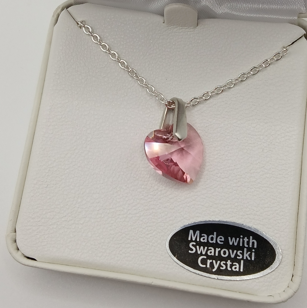 Pink Heart Necklace Made with Swarovski Crystal – Boxed – NWT